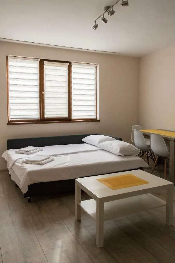 Margis Home 布尔加斯 公寓